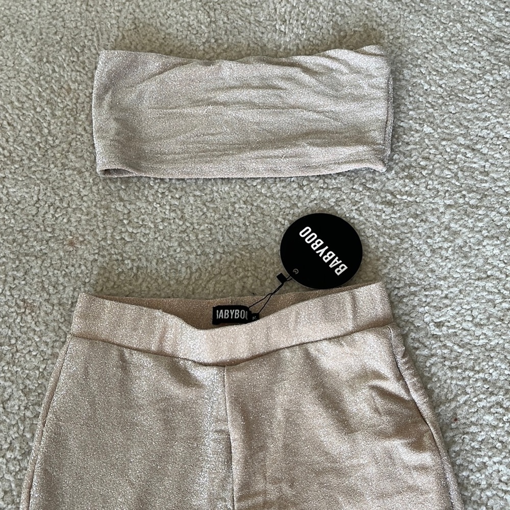 Babyboo Fashion 2 piece set. Gold glitter